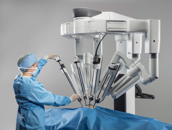 Robotik Prostat Ameliyatı mı? Açık Ameliyat mı?